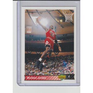Michael Jordan 1992-93 Upper Deck Chicago Bulls #23